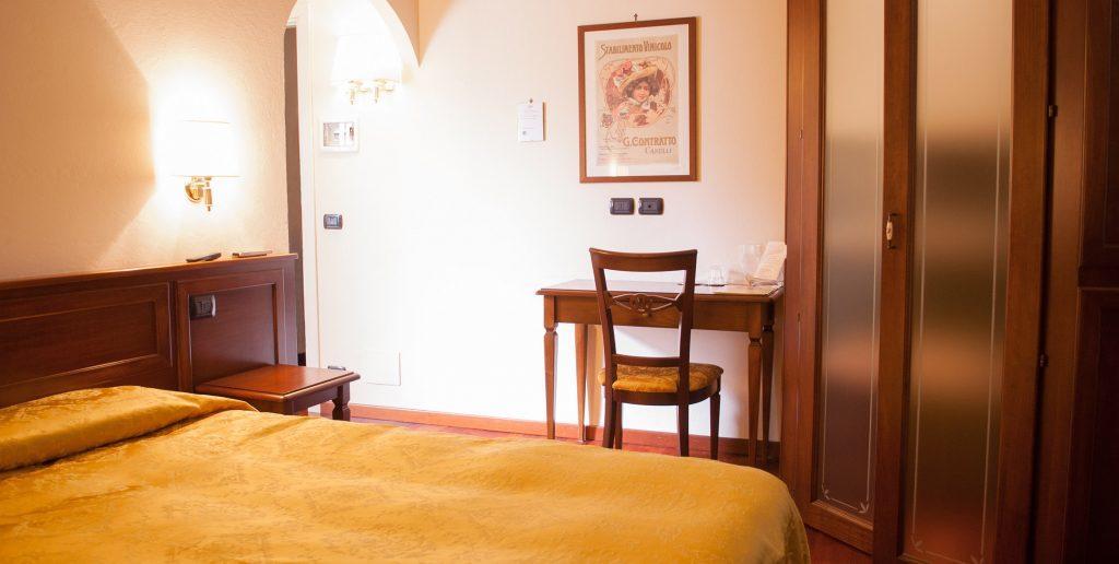 Villa Chiara Hotel Canelli Exteriör bild
